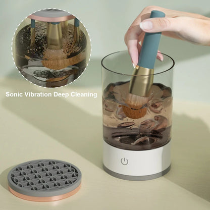 UltraSpin™ Makeup Brush Cleaner
